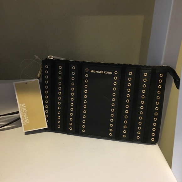 Michael Kors Handbags - Brooklyn Grommet Mk Wristlet